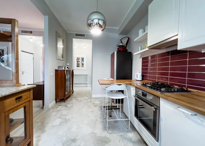 Isola Trendy Retreat - Large Flat, Apartamento Milão