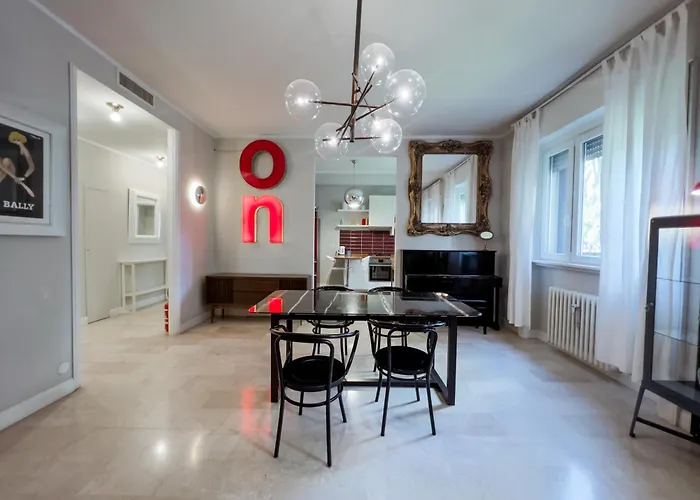 Isola Trendy Retreat - Large Flat, Milão