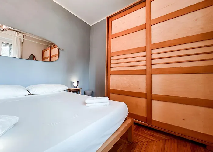 Isola Trendy Retreat - Large Flat, Apartamento