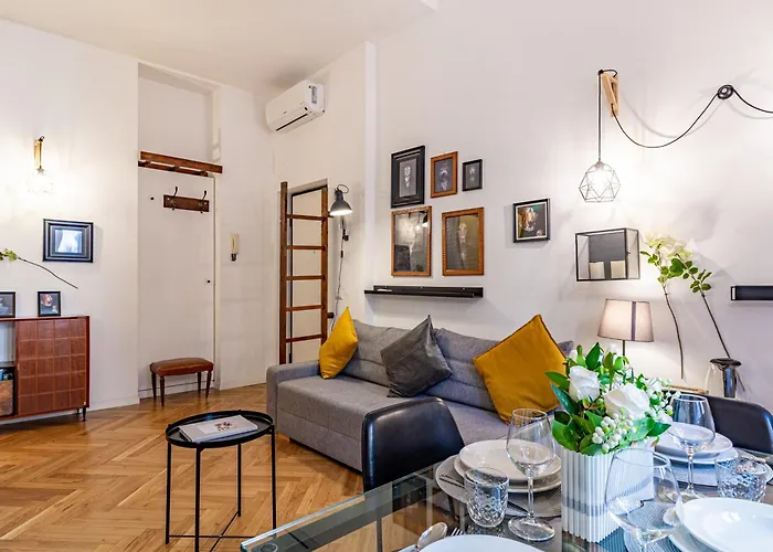 Casa Menabrea By Houset