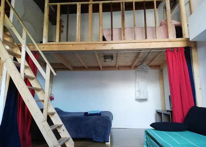 Cozy In A Secret Corner Of Apartment