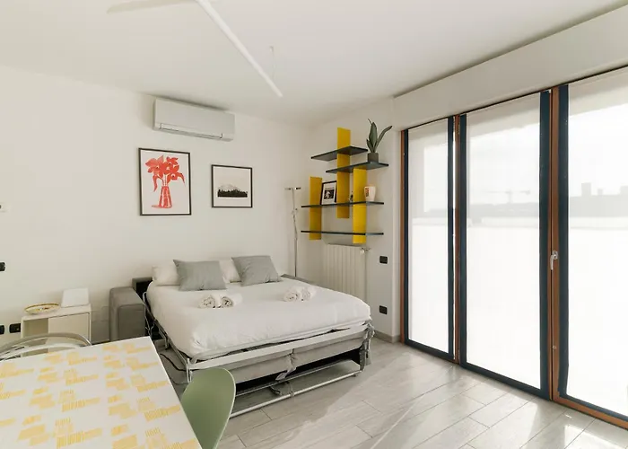 Precotto - Rucellai - Bilocale Con Ampio Balcone * 米兰