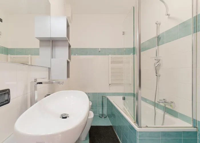 Precotto - Rucellai - Bilocale Con Ampio Balcone 아파트