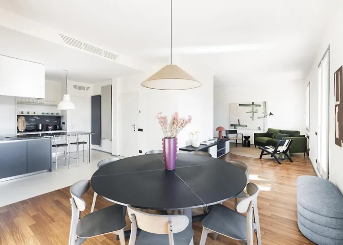 Easylife - - Commenda 31 - Porta Romana Milán