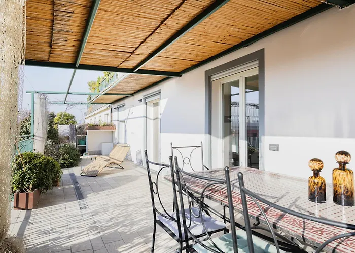 Easylife - - Commenda 31 - Porta Romana Apartamento *