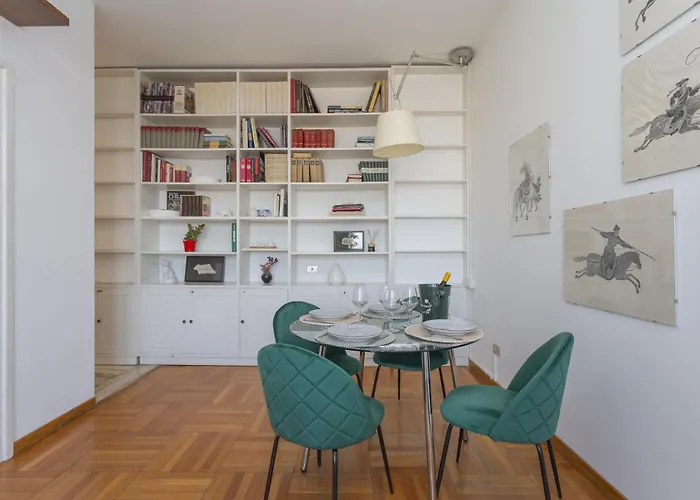 아파트 Skyline View Biancamano 1 Bdr With Balcony By Rentopolis *