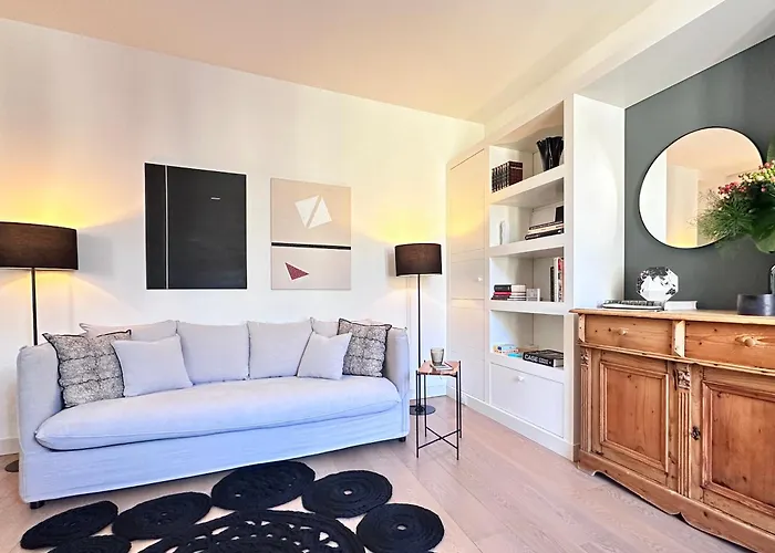 Apartment Lily Pads -elegant Apartment- In The Center Mailand