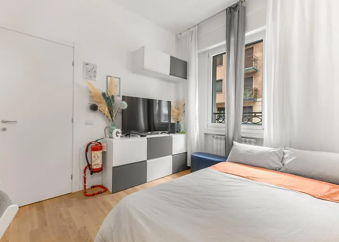 Casa San Siro-stadio - Stadio E Metropolitana