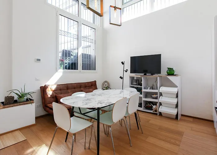 Beautiful Loft Near Navigli * Mediolan