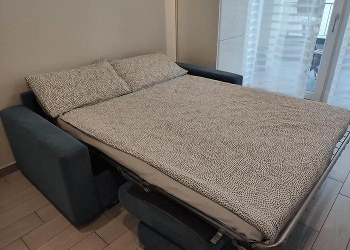 Matthias - - Modern And Cozy Flat, Close To The Metro - 15 Min From Station, Close To San Raffaele Apartamento *