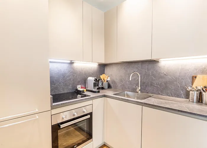 Cool And Big Duomo - White *