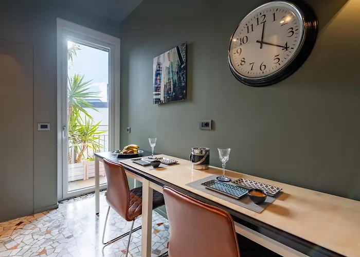 Station - Exclusive 2 Bedrooms *