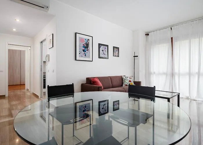 Διαμέρισμα New - Roncaglia - M4 Bolivr - Sforza Castel *