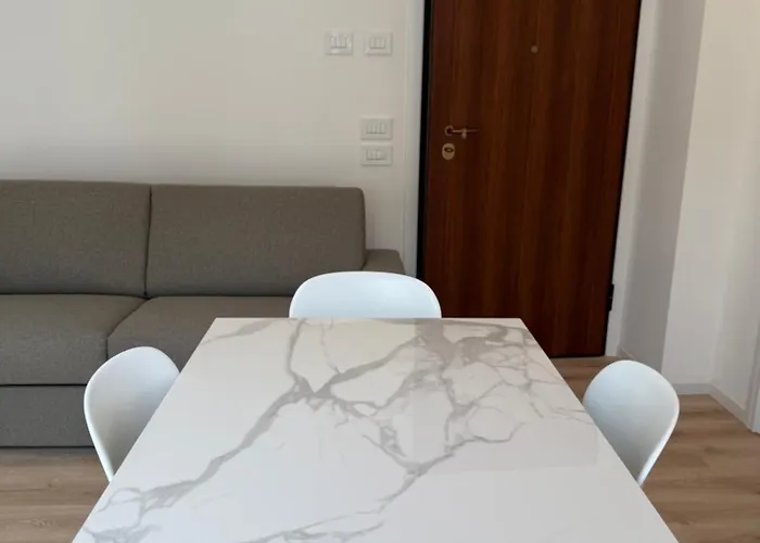 Lägenhet Mihouse Res Milano