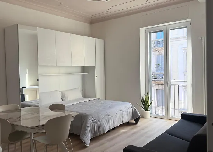 Mihouse Res Daire Milano