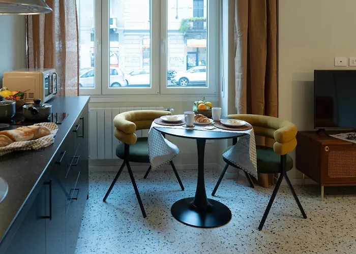 Vassily Deluxe - Metro M1 - Rembrandt 45 *