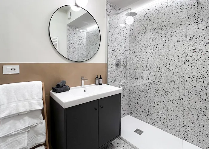 Vassily Deluxe - Metro M1 - Rembrandt 45 * Milano