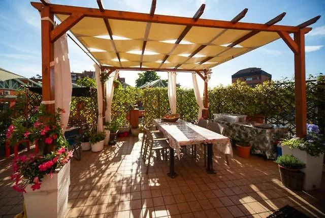 La Grande Terrazza Milan-navigli-tortona Apartmán *