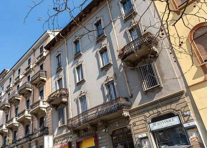 Moscova Luxe - Elegant With 2 Bathrooms