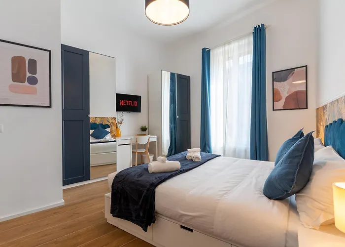 Moscova Luxe - Elegant With 2 Bathrooms *