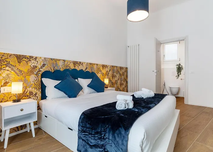 Moscova Luxe - Elegant With 2 Bathrooms ミラノ