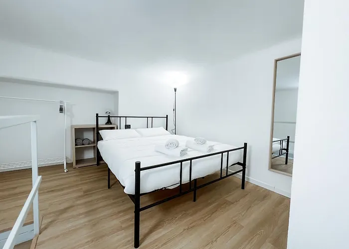 Watt Industrial Loft - Navigli District,