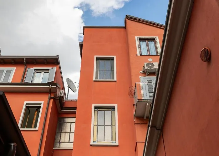 Casa 500 Family & Friends - M3 10 Minutes To Duomo Apartman