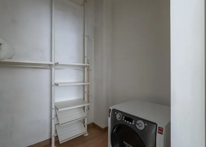 Apartament Maciachini *