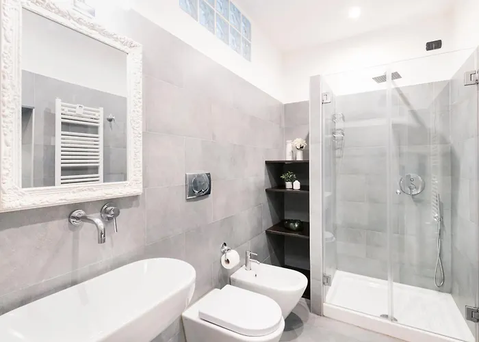 Easylife - - Crist0foris 5 - Porta Garibaldi * Milano