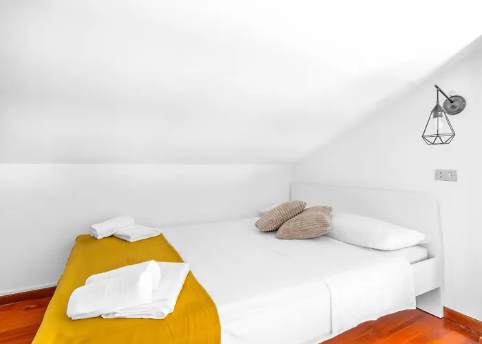 Luxurious Duomo A/c-wi-fi Free *