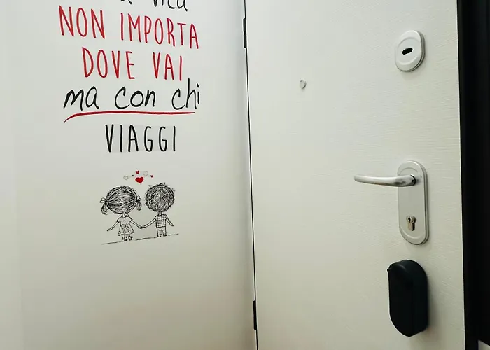 Manzoni A 500 Mt Da San Siro Penzion 3*