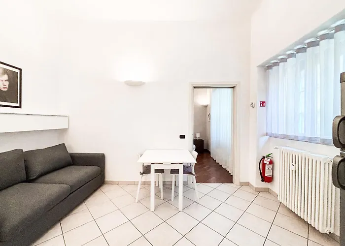 Апартаменты Nel Cuore Di Via Tortona *