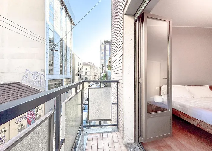 Nel Cuore Di Via Tortona Milão