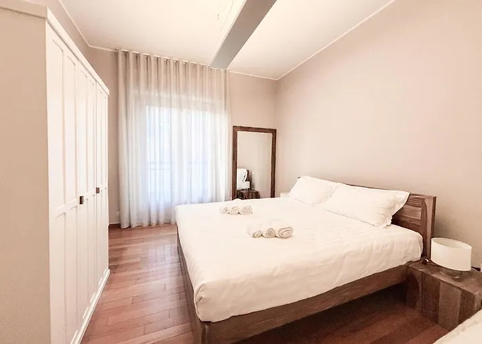 Nel Cuore Di Via Tortona * Milão