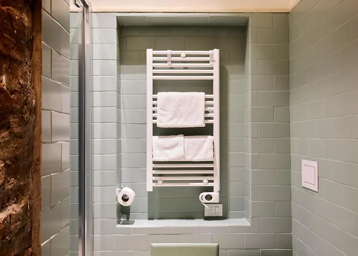 Emme Loft I Red Moon - Chic Design Loft * Milan