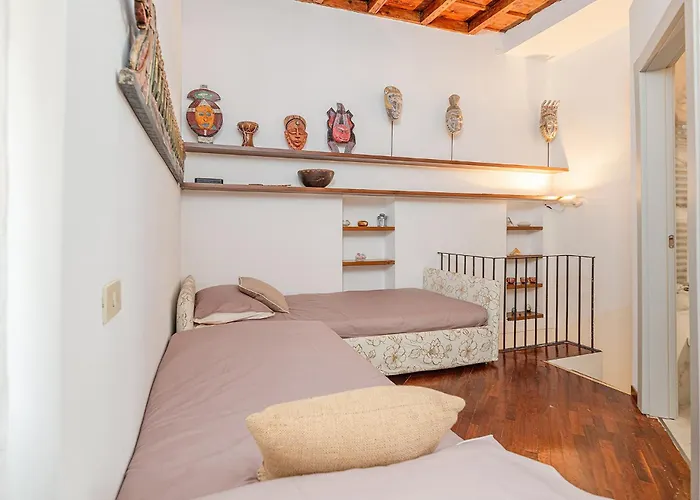 Ethnic-chic, A Due Passi Dal Duomo!