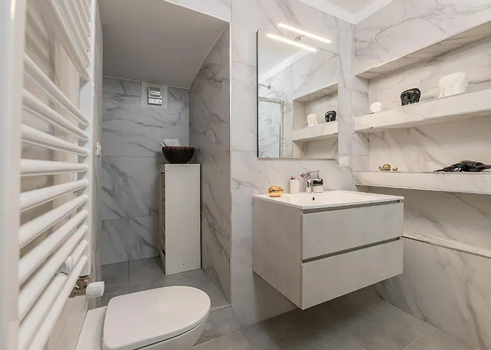 Ethnic-chic, A Due Passi Dal Duomo! * Milan