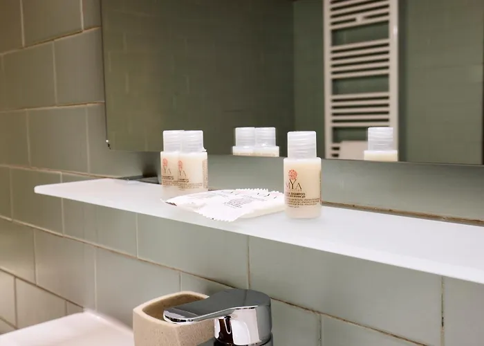 Emme Loft I Flower Moon - Boutique Loft With Jacuzzi *