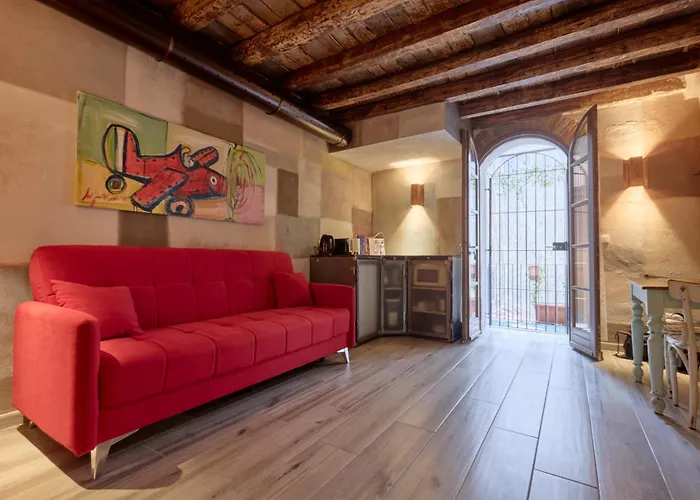 Emme Loft I New Moon - Stylish With Balcony