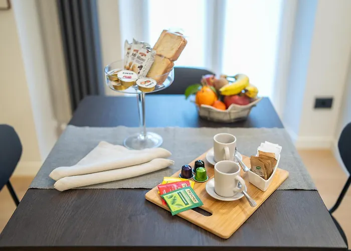 La Casa Di Lou - San Siro E Life A 15 Minuti *