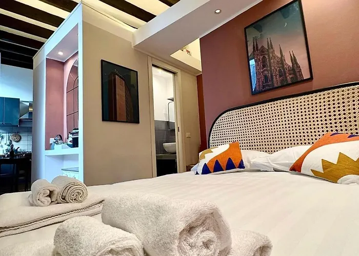 Apartment Historic Center Flat- Duomo 10m-m4 Vetra *