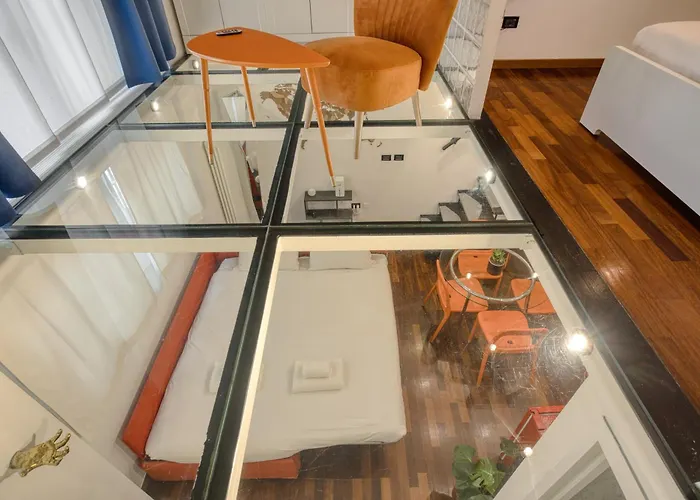 Just Urban - Stylish Loft In - Duomo 4 Min M1 Apartmán *