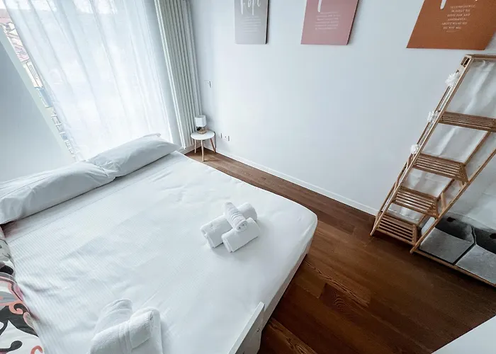 Garden Penthouse - Large & Trendy Flat,