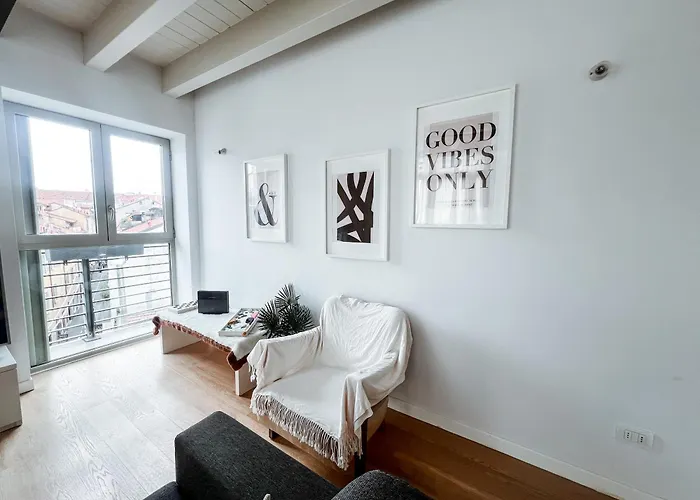 Appartement Garden Penthouse - Large & Trendy Flat, Milaan