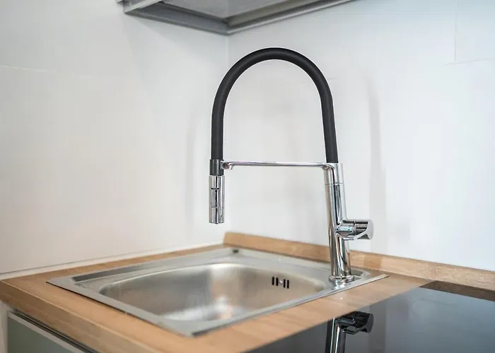 Comfort & Design Minutes Away From The Centre Milão