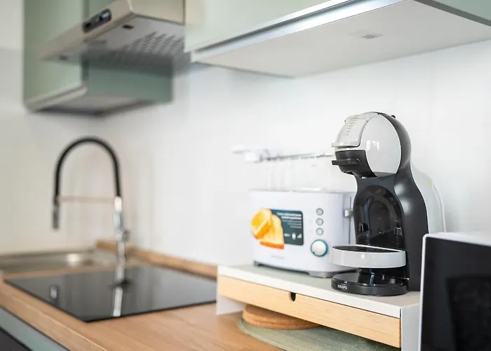 Comfort & Design Minutes Away From The Centre Milão