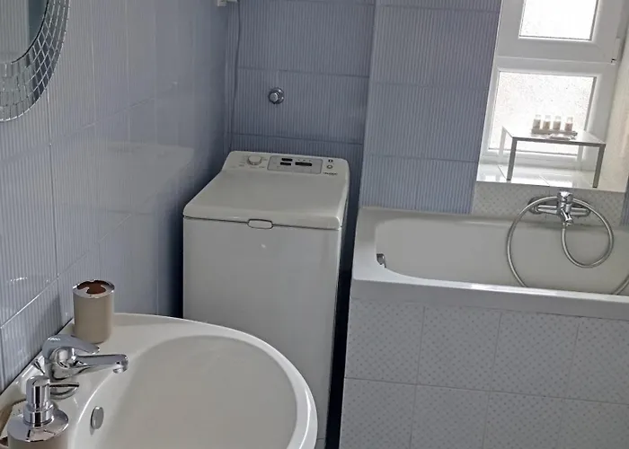 Flores Home, Boho Chic Style & Urban Comfort Navigli, Bocconi, Centro *