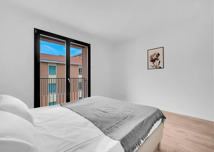 アパート Cefalonia Garden With Terrace & Garage By Ndp Rent