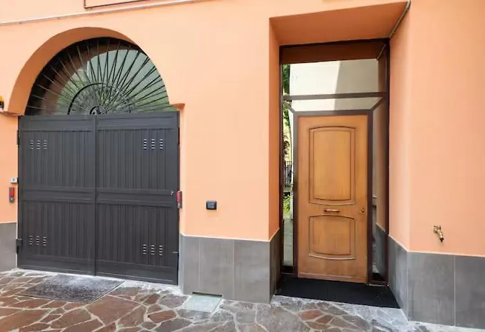 Crocetta Soprano, 10 Minuti Dal Duomo * Milão