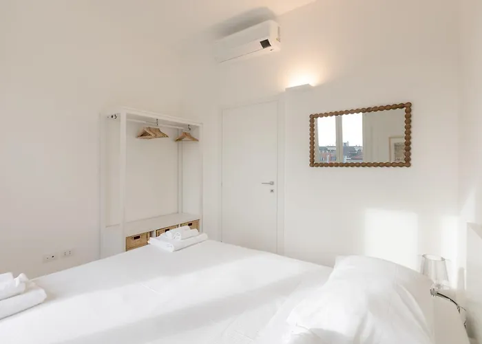 Splendido Quadrilocale Darsena - Mirable Pm *